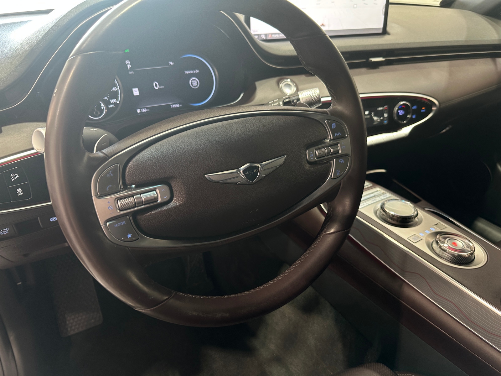 Thumbnail: 2023 Genesis GV70 - 4