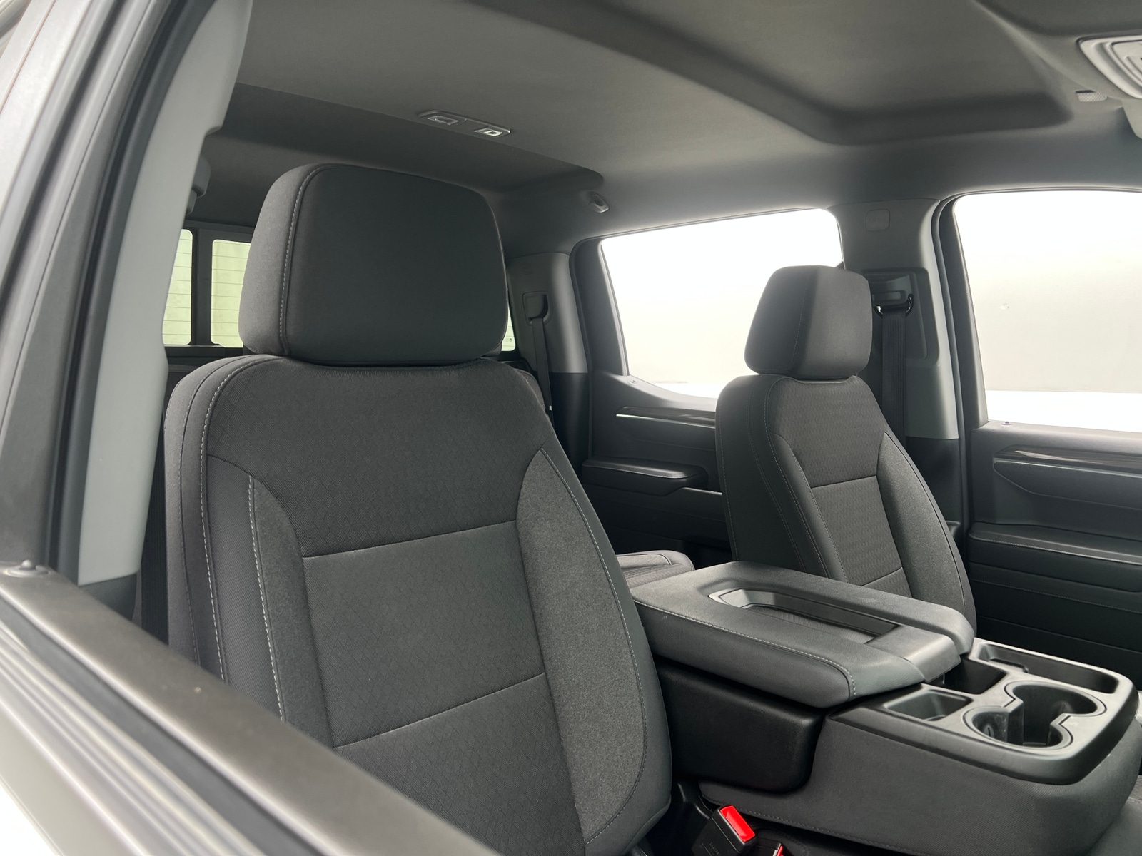 Thumbnail: 2025 Chevrolet Silverado 1500 - 2