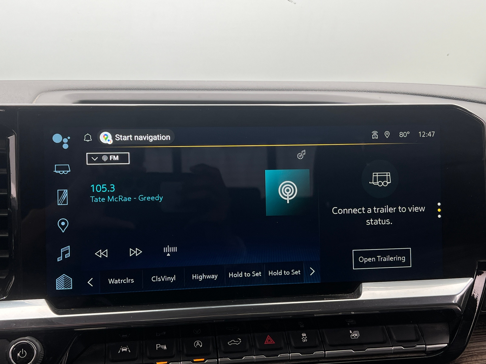 Thumbnail: 2025 Chevrolet Silverado 1500 - 4