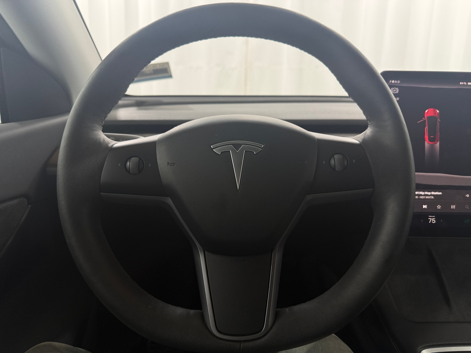 Thumbnail: 2022 Tesla Model Y - 4