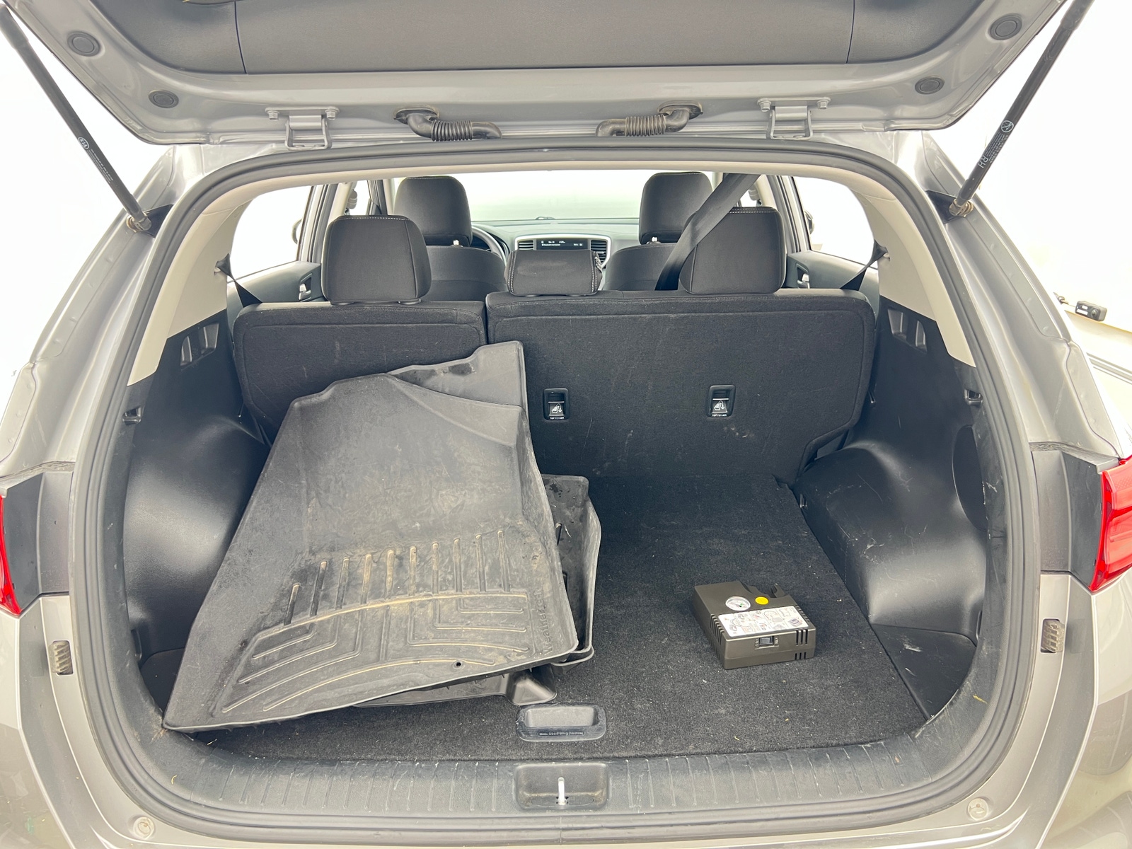 Thumbnail: 2022 Kia Sportage - 7