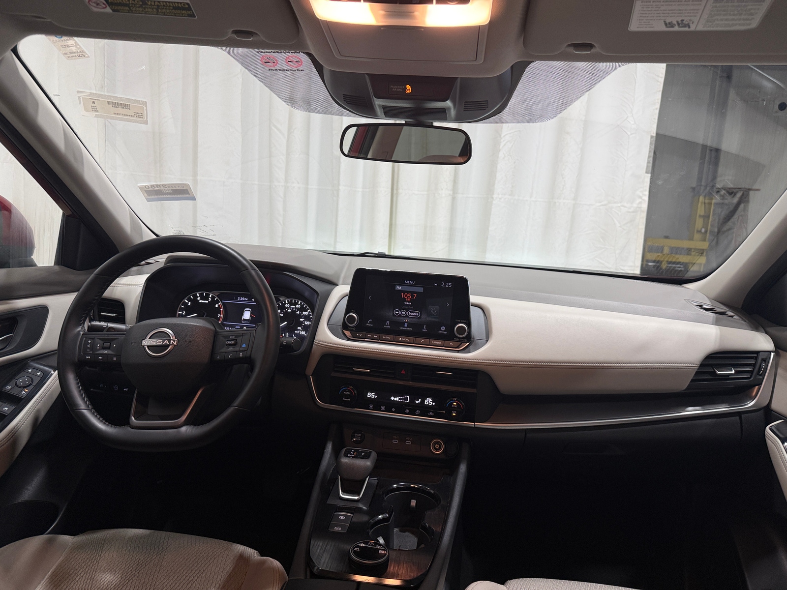 Thumbnail: 2025 Nissan Rogue - 3