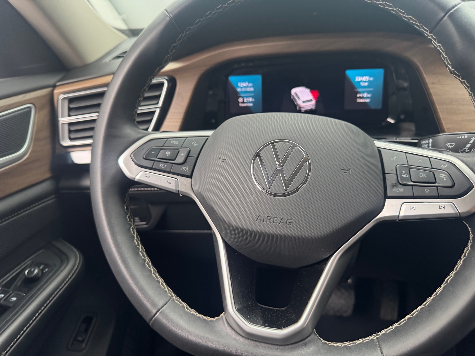 Thumbnail: 2024 Volkswagen Atlas - 4