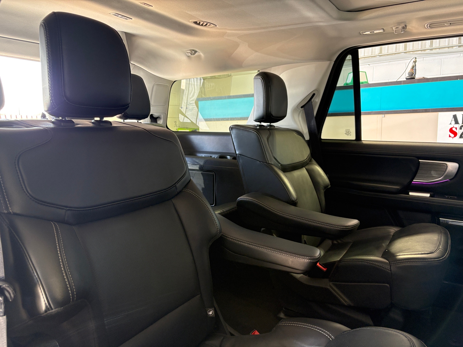 Thumbnail: 2025 Ford Expedition - 5