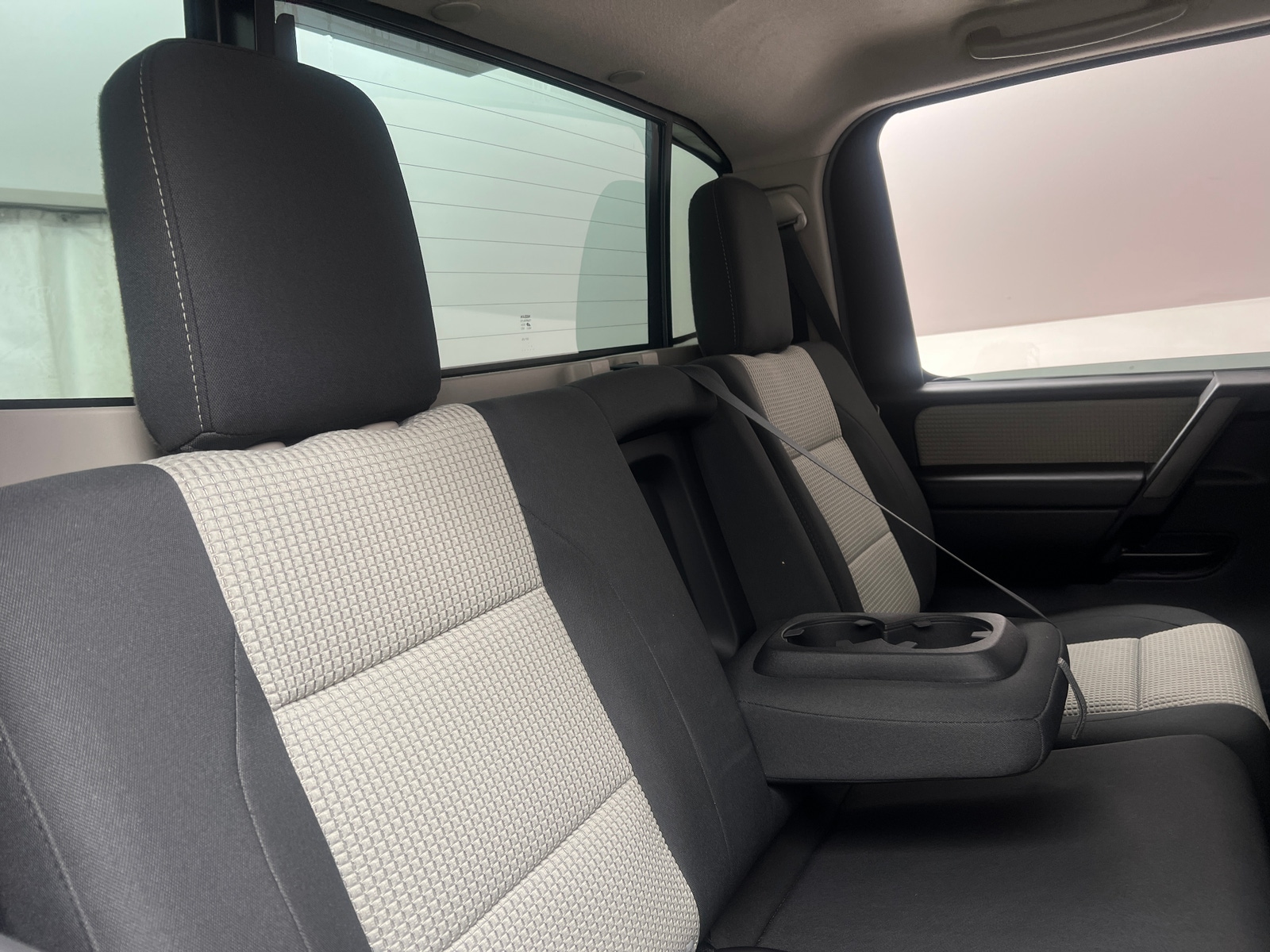 Thumbnail: 2012 Nissan Titan - 6