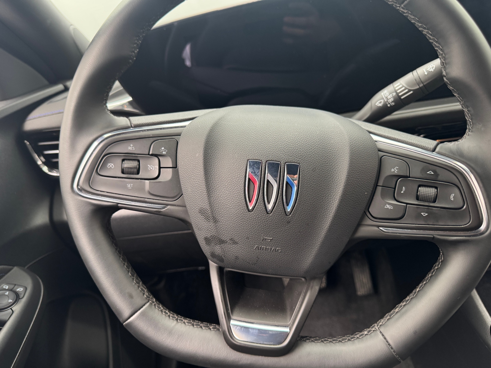 Thumbnail: 2025 Buick Envista - 4