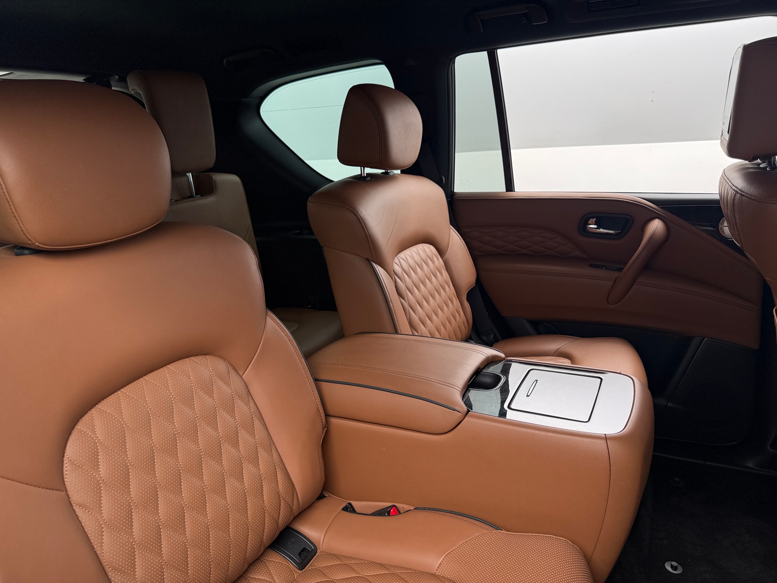 Thumbnail: 2023 INFINITI QX80 - 5