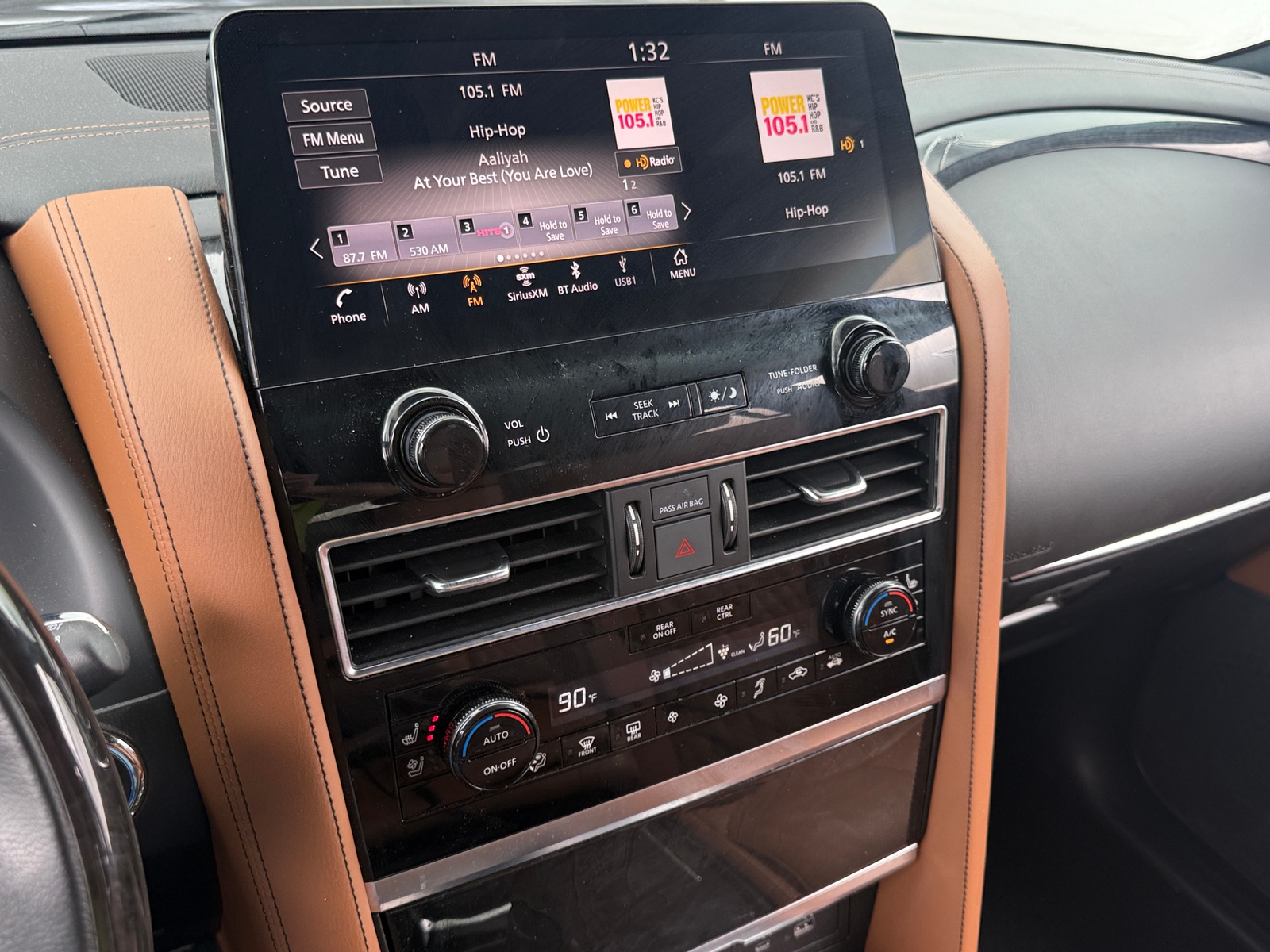 Thumbnail: 2023 INFINITI QX80 - 3