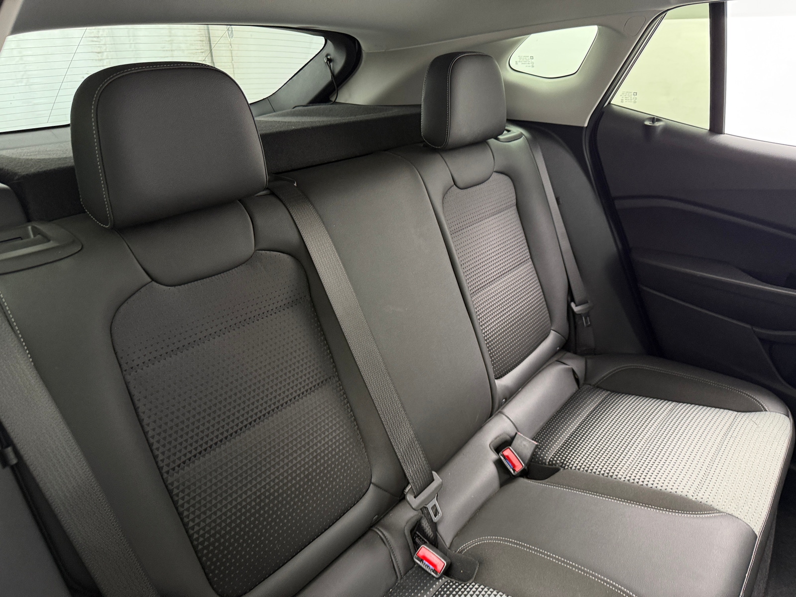 Thumbnail: 2025 Chevrolet Trax - 6