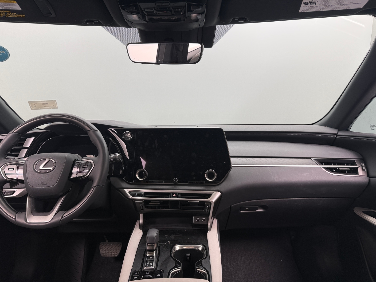 Thumbnail: 2025 Lexus RX - 3