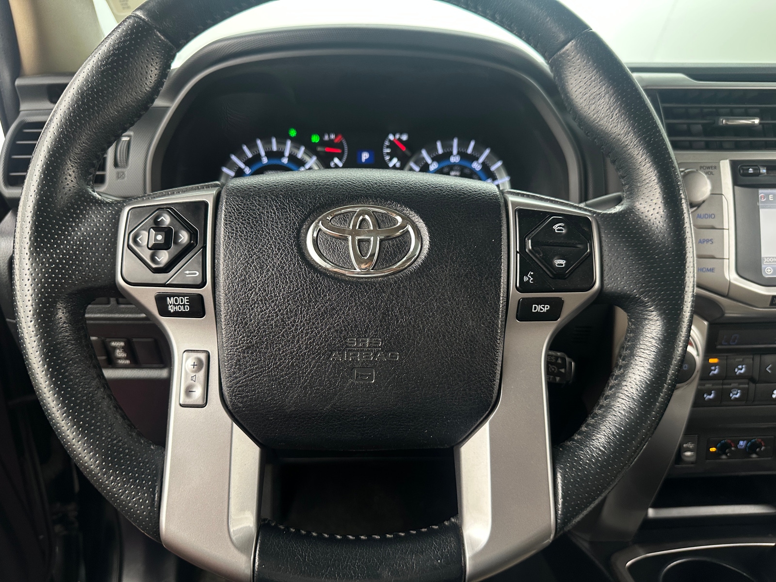 Thumbnail: 2015 Toyota 4Runner - 4