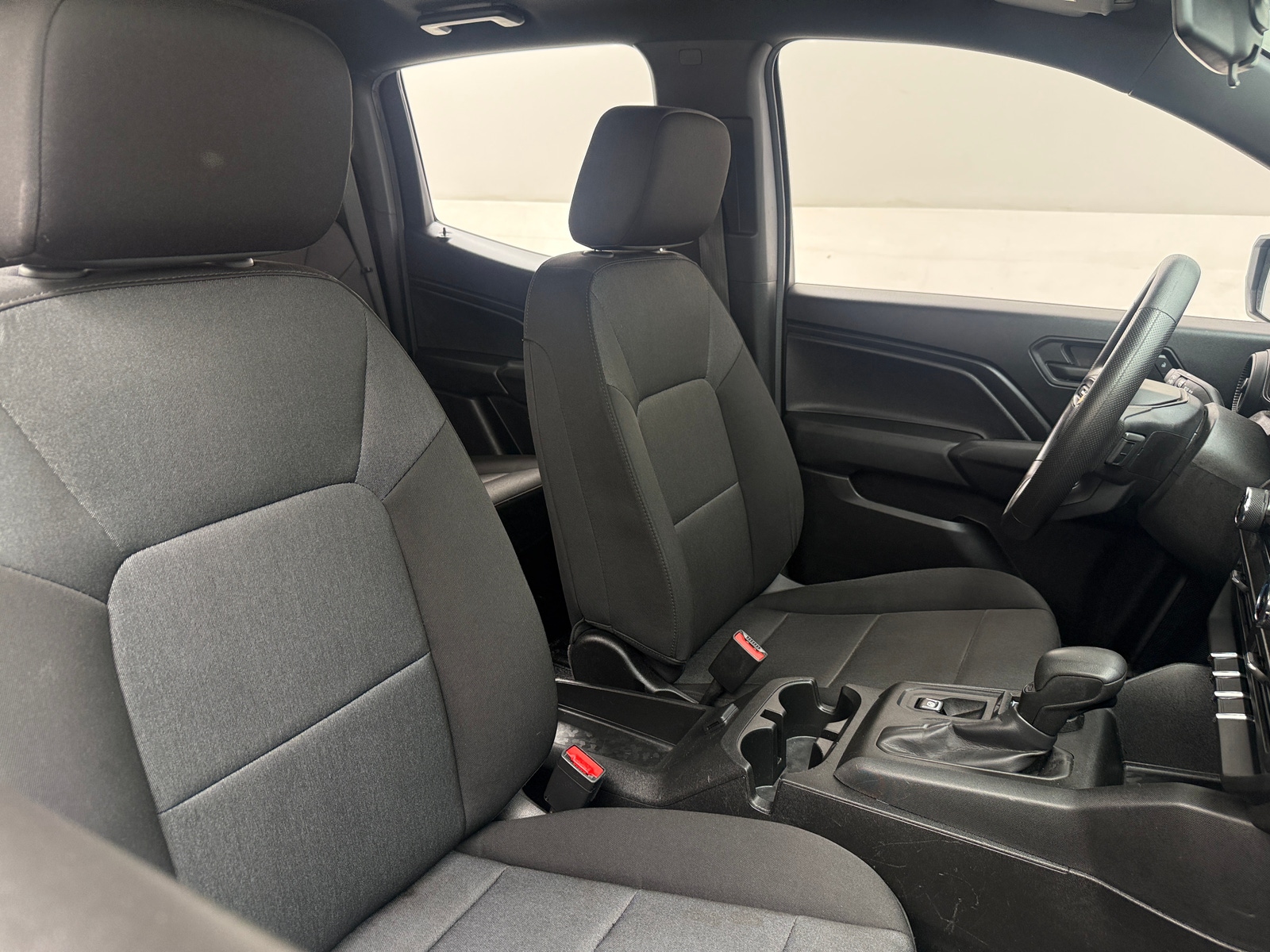 Thumbnail: 2023 Chevrolet Colorado - 2