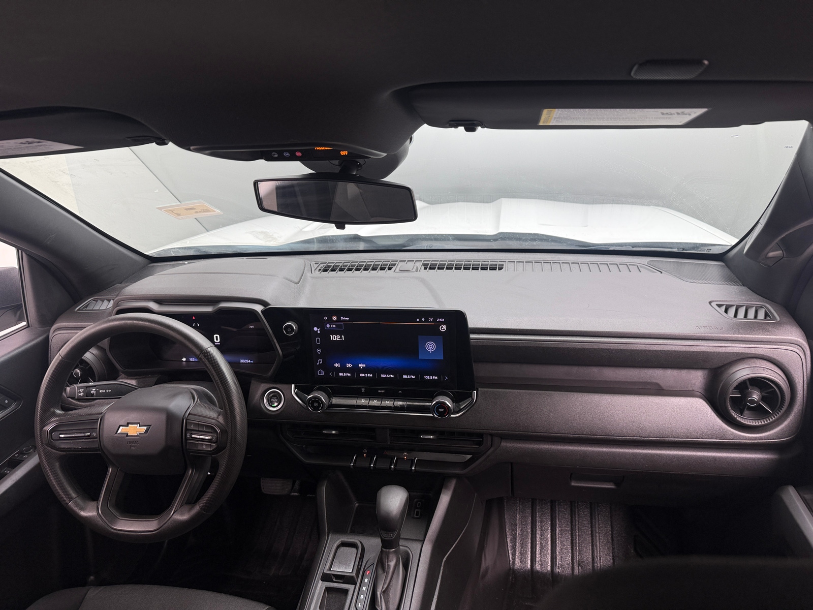 Thumbnail: 2023 Chevrolet Colorado - 3