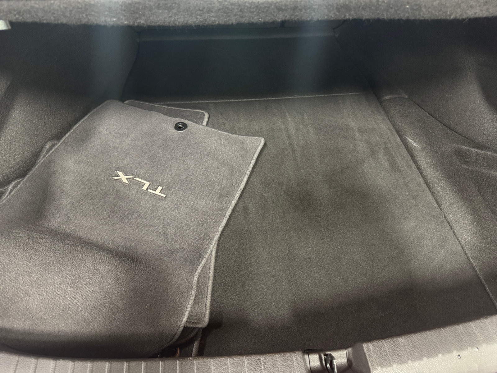 Thumbnail: 2020 Acura TLX - 6