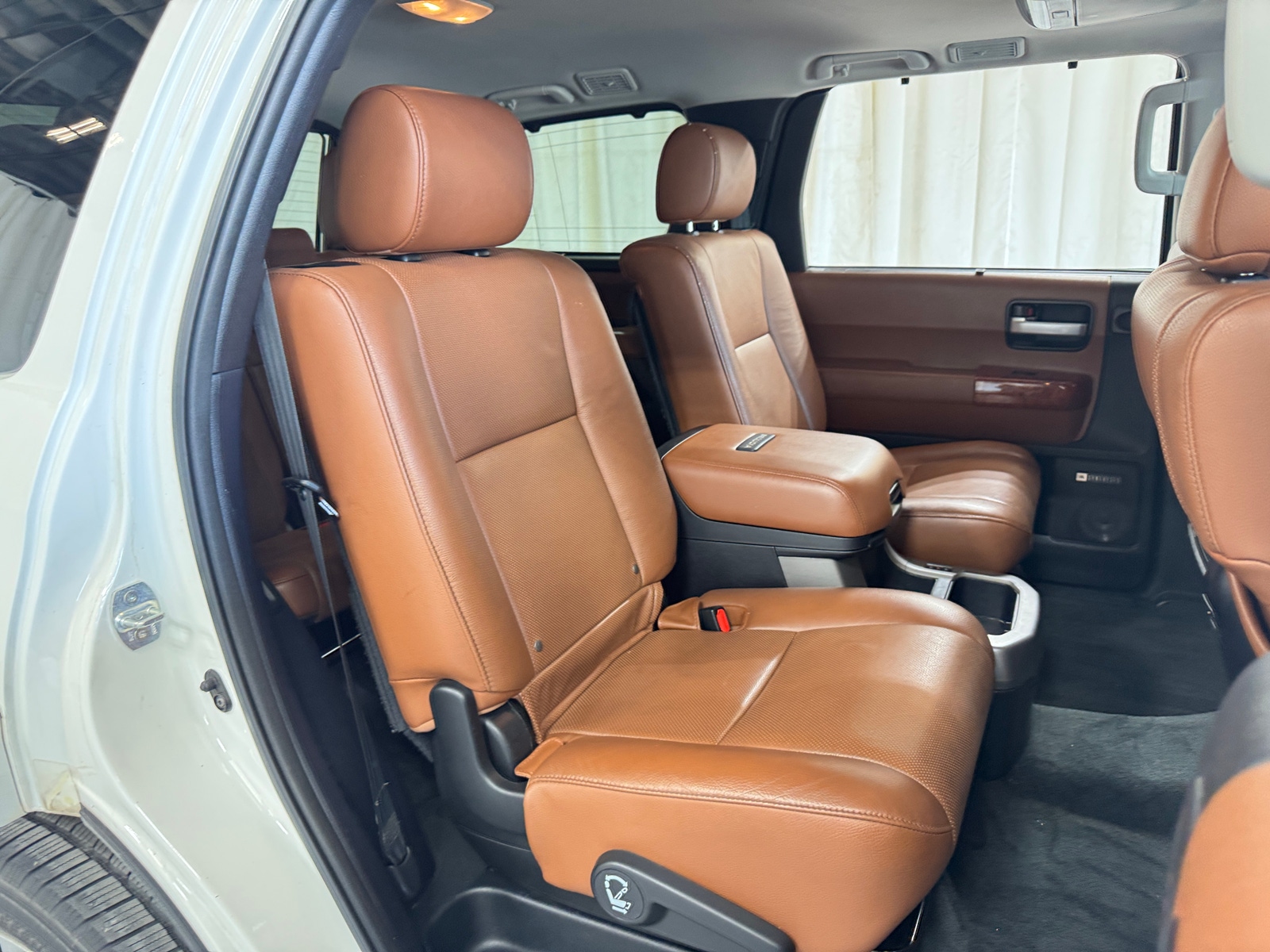 Thumbnail: 2018 Toyota Sequoia - 5