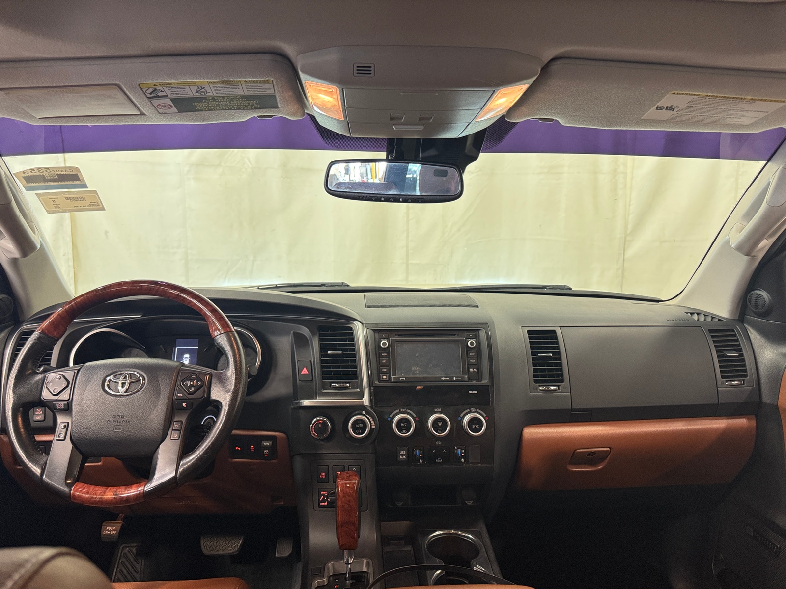 Thumbnail: 2018 Toyota Sequoia - 2