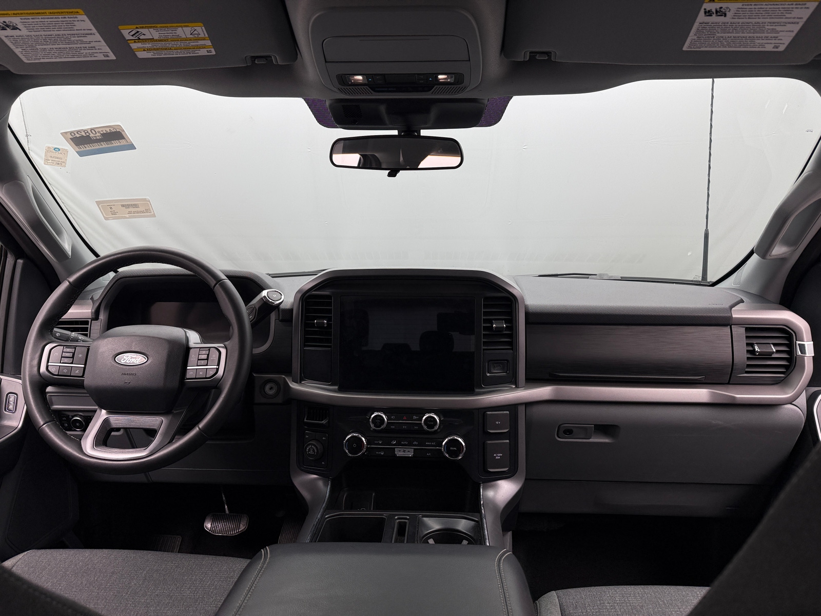 Thumbnail: 2025 Ford Econoline - 3