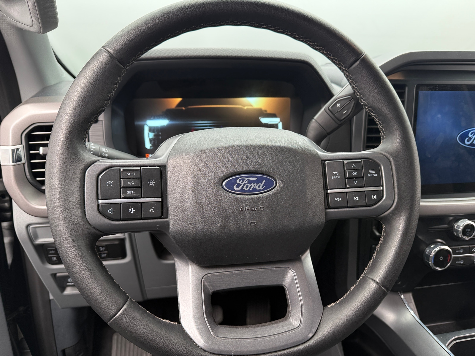 Thumbnail: 2025 Ford Econoline - 5