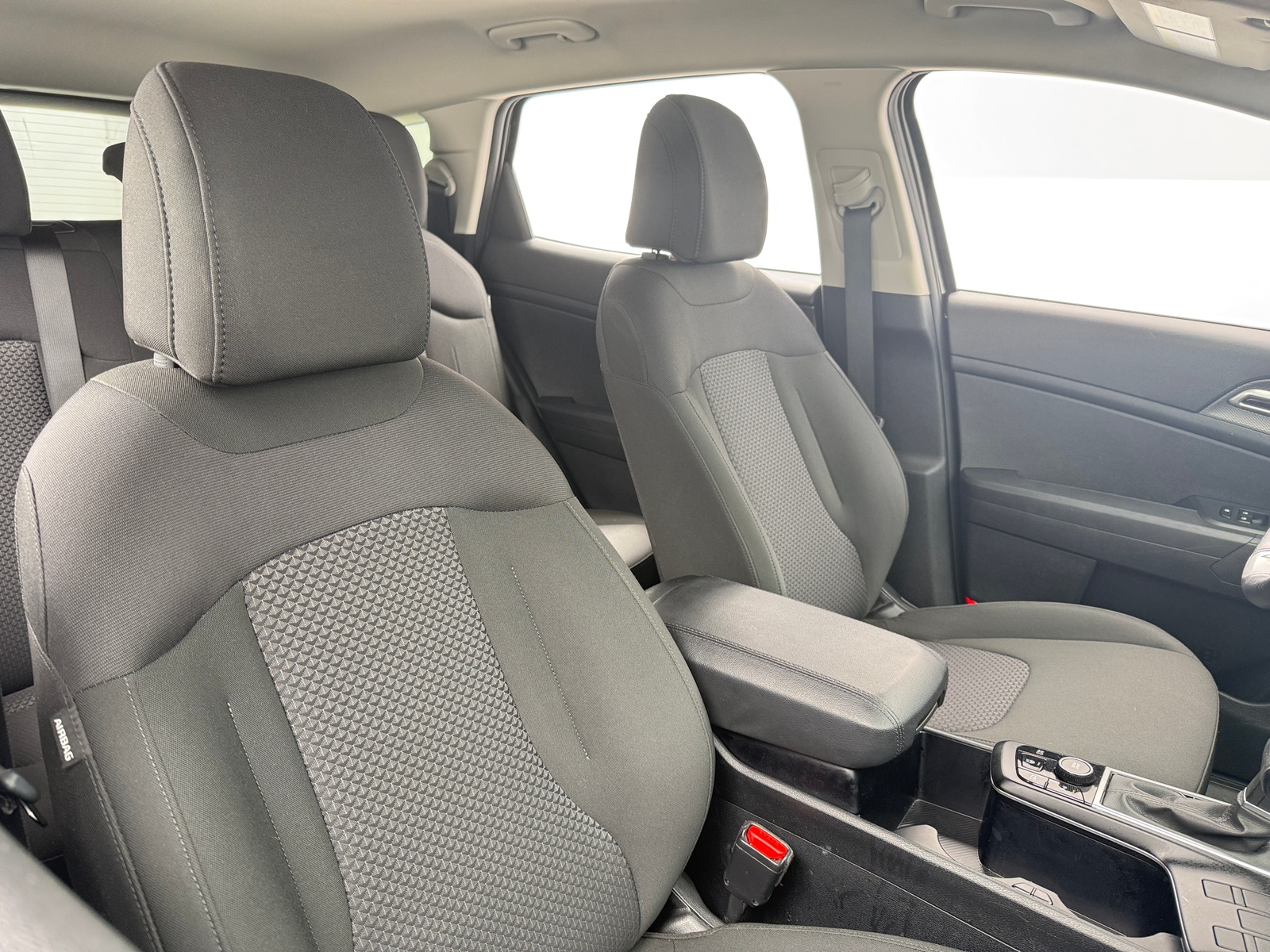 Thumbnail: 2025 Kia Sportage - 2