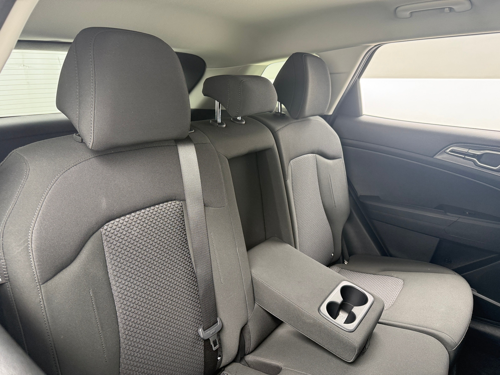 Thumbnail: 2025 Kia Sportage - 6