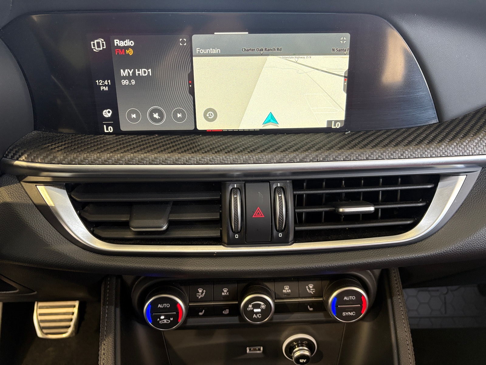 Thumbnail: 2024 Alfa Romeo Stelvio - 3