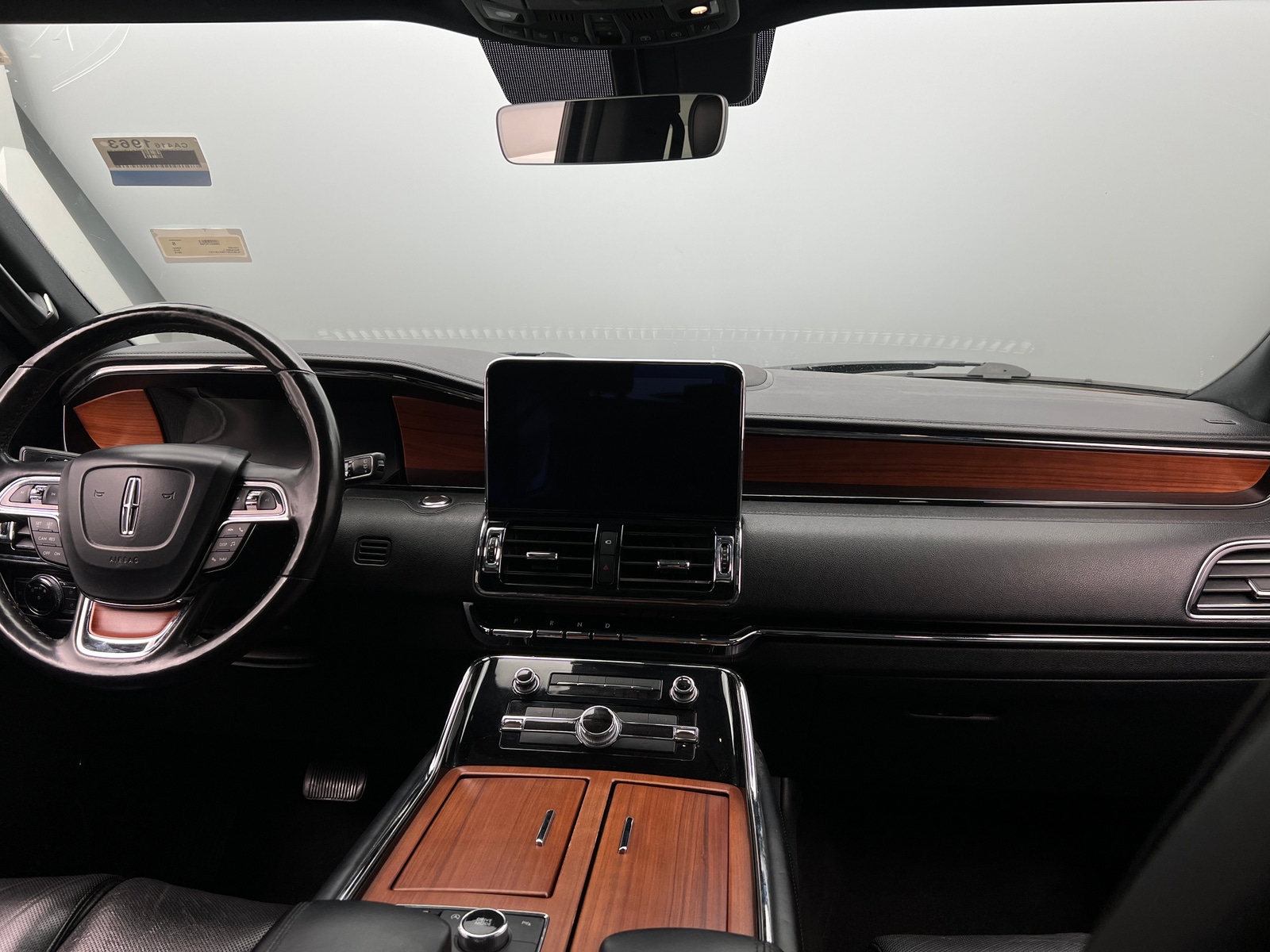 Thumbnail: 2019 Lincoln Navigator L - 2