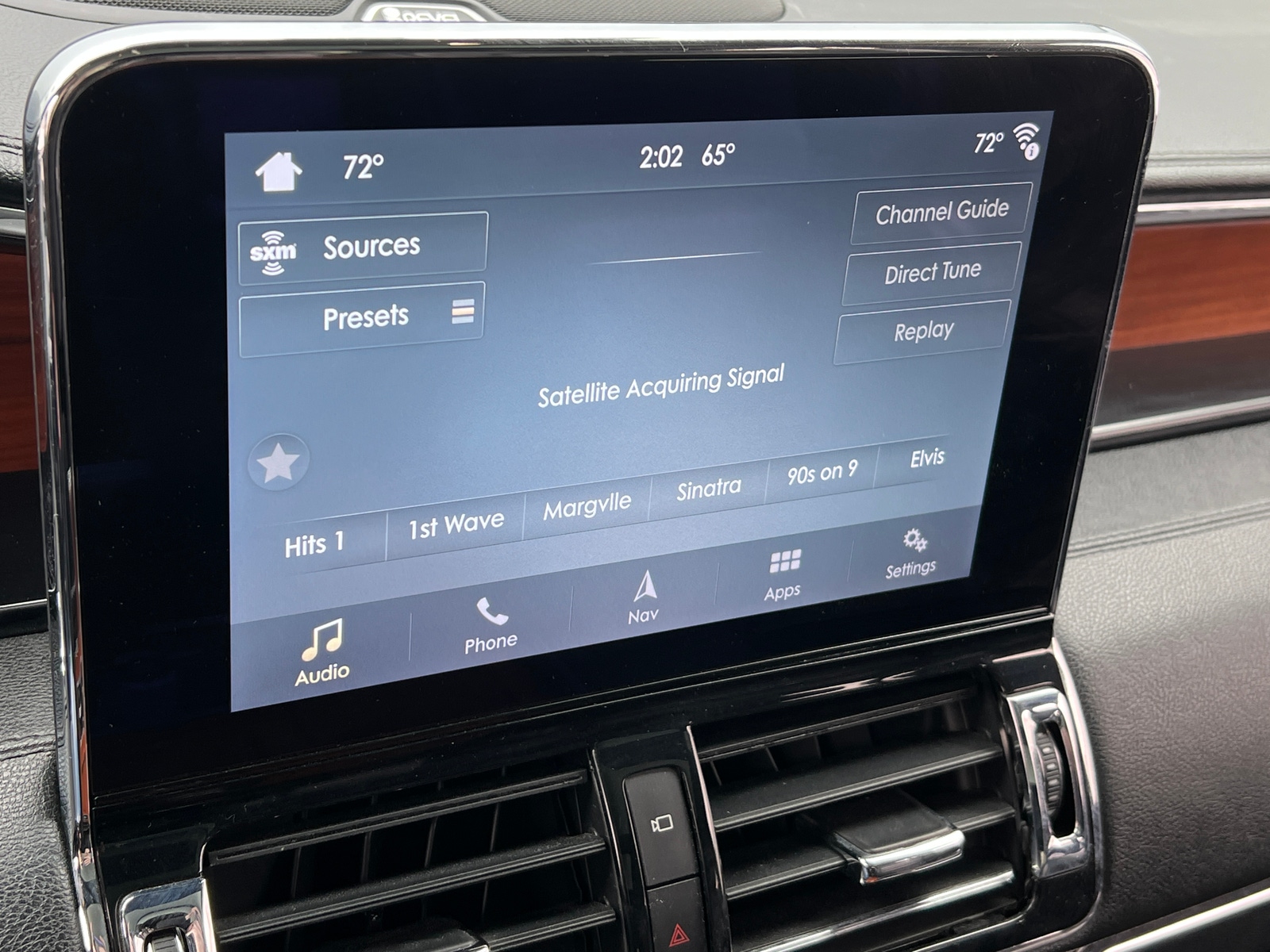 Thumbnail: 2019 Lincoln Navigator L - 3