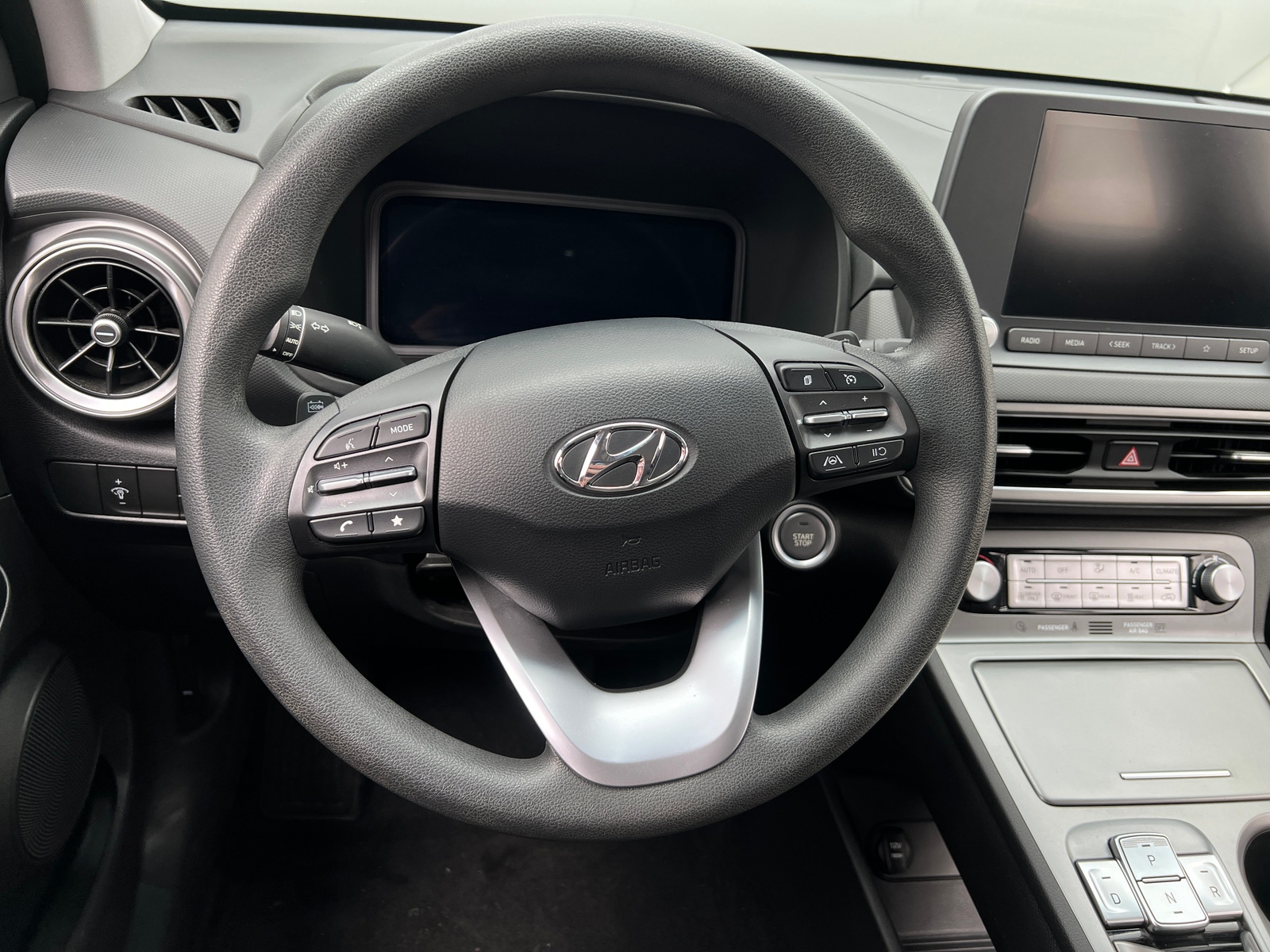 Thumbnail: 2023 Hyundai Kona - 5