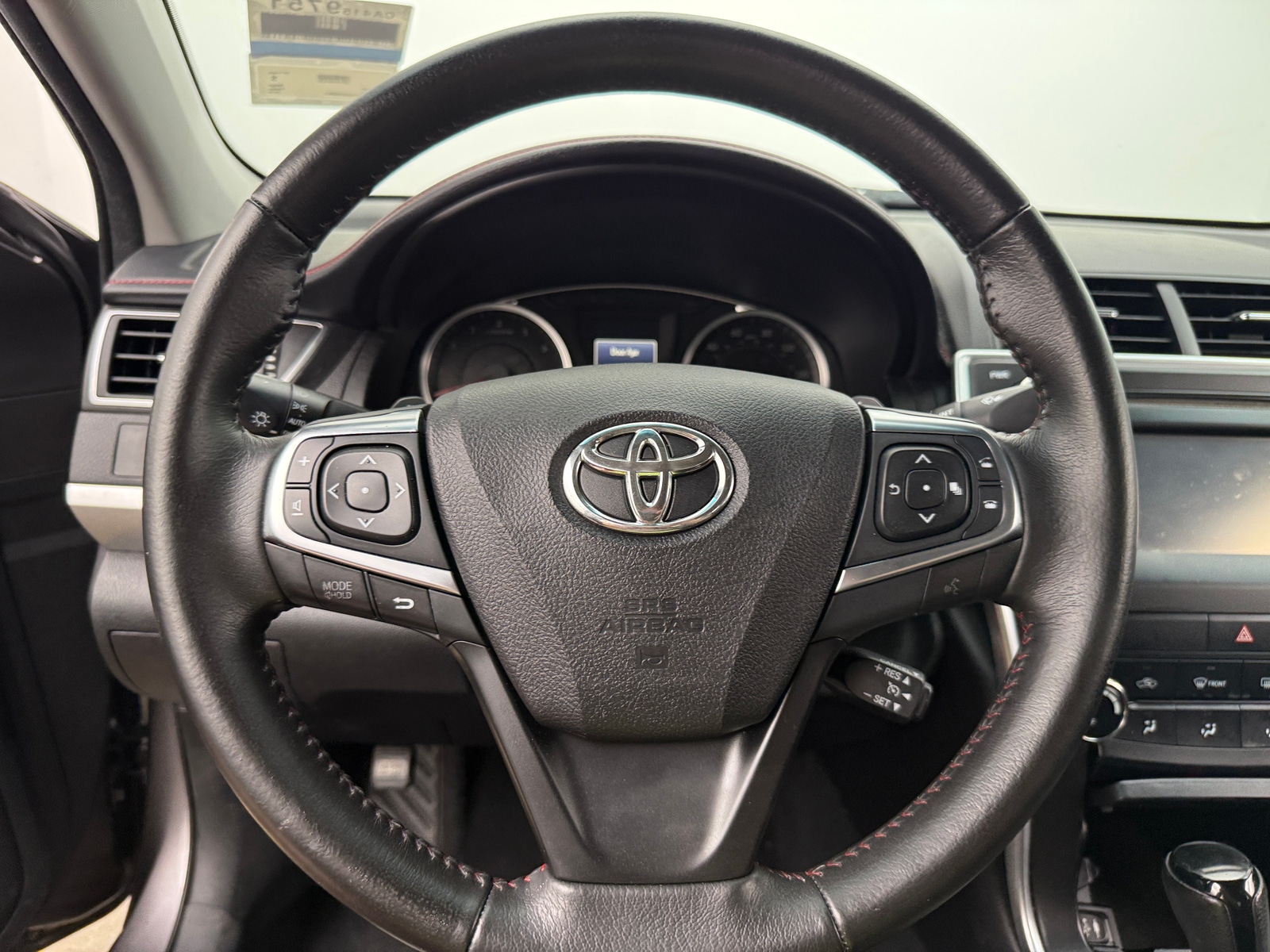 Thumbnail: 2016 Toyota Camry - 5