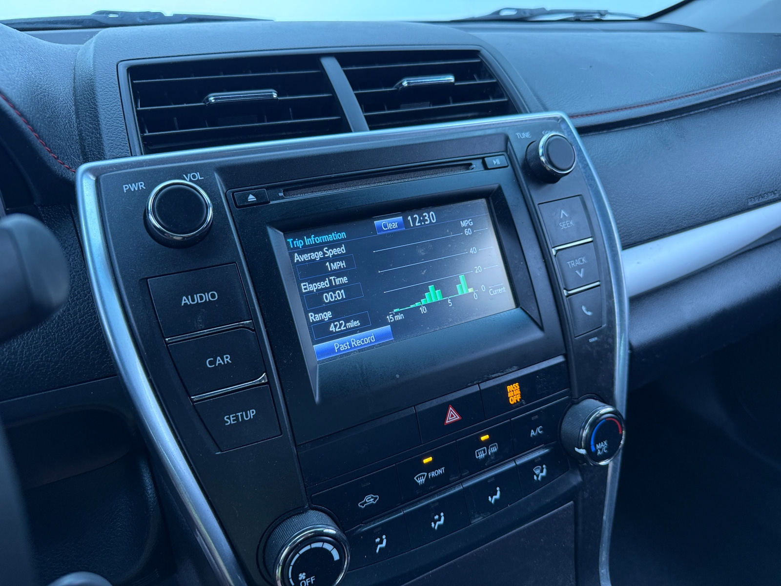 Thumbnail: 2016 Toyota Camry - 4