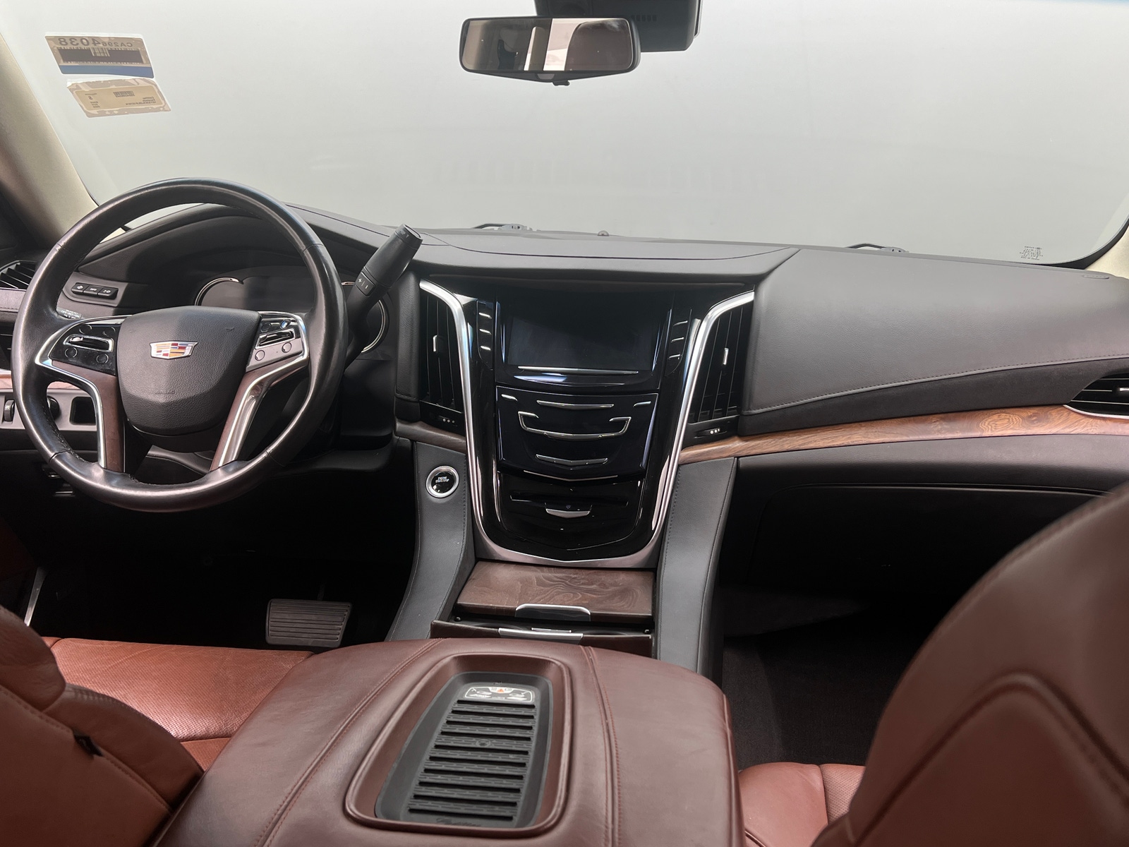 Thumbnail: 2020 Cadillac Escalade - 2