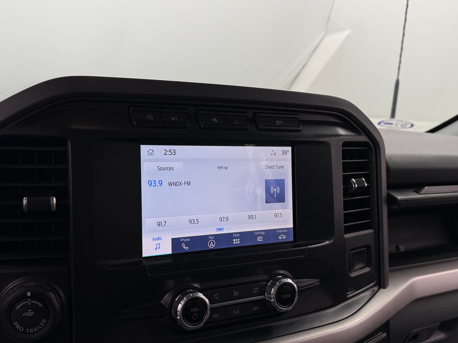 Thumbnail: 2022 Ford Econoline - 4