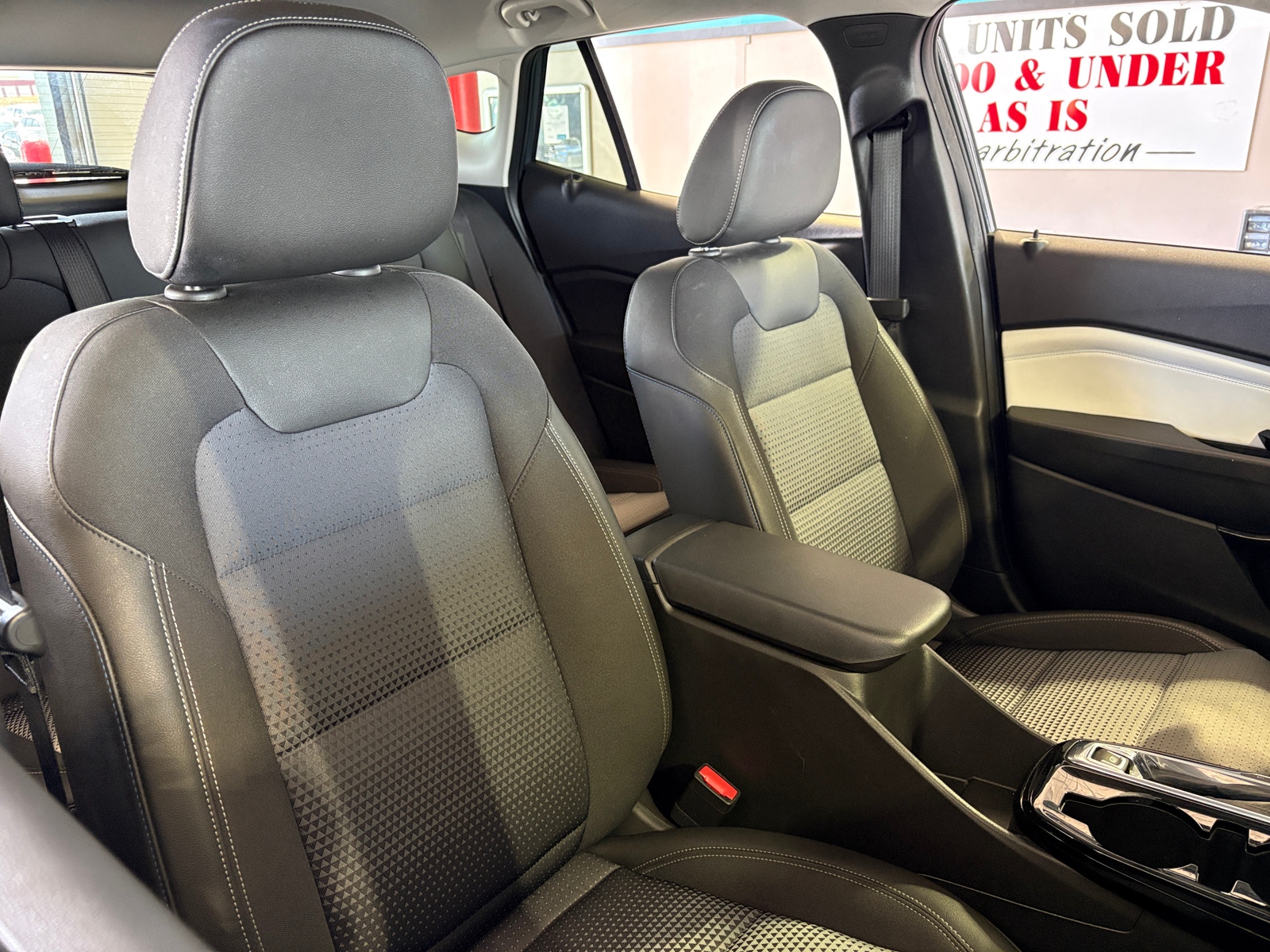 Thumbnail: 2025 Chevrolet Trax - 2