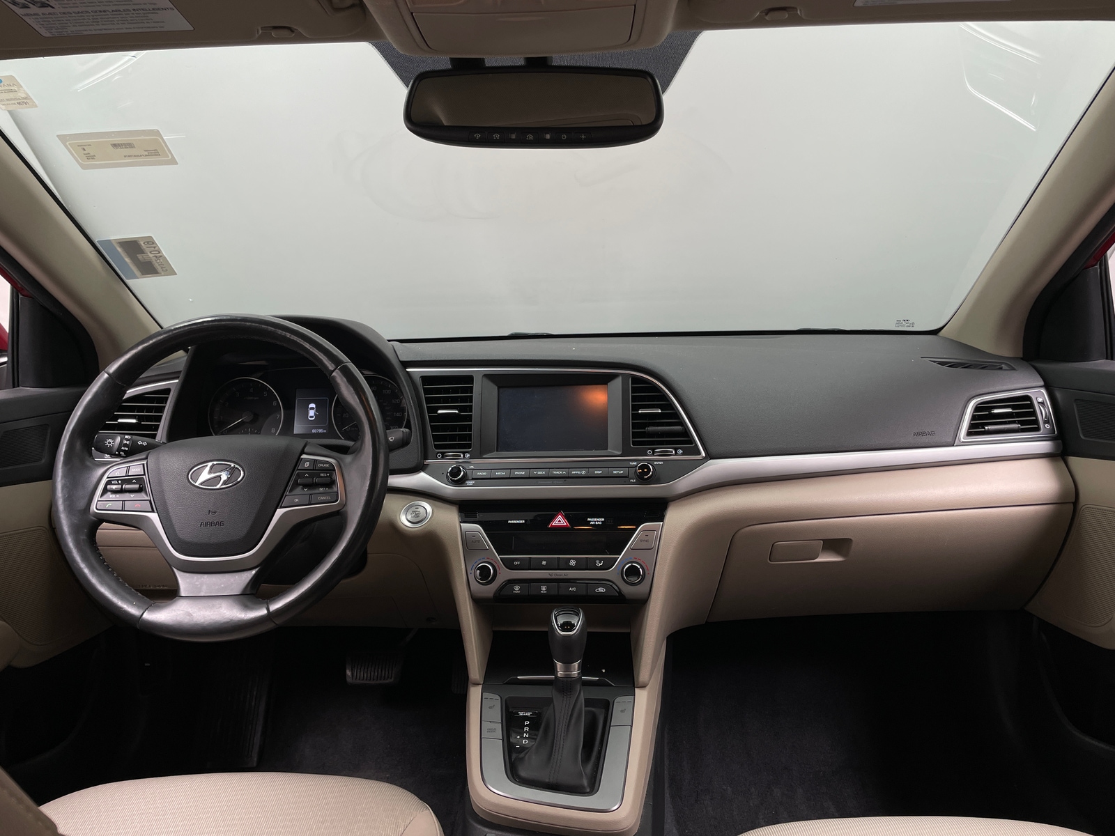 Thumbnail: 2018 Hyundai Elantra - 3