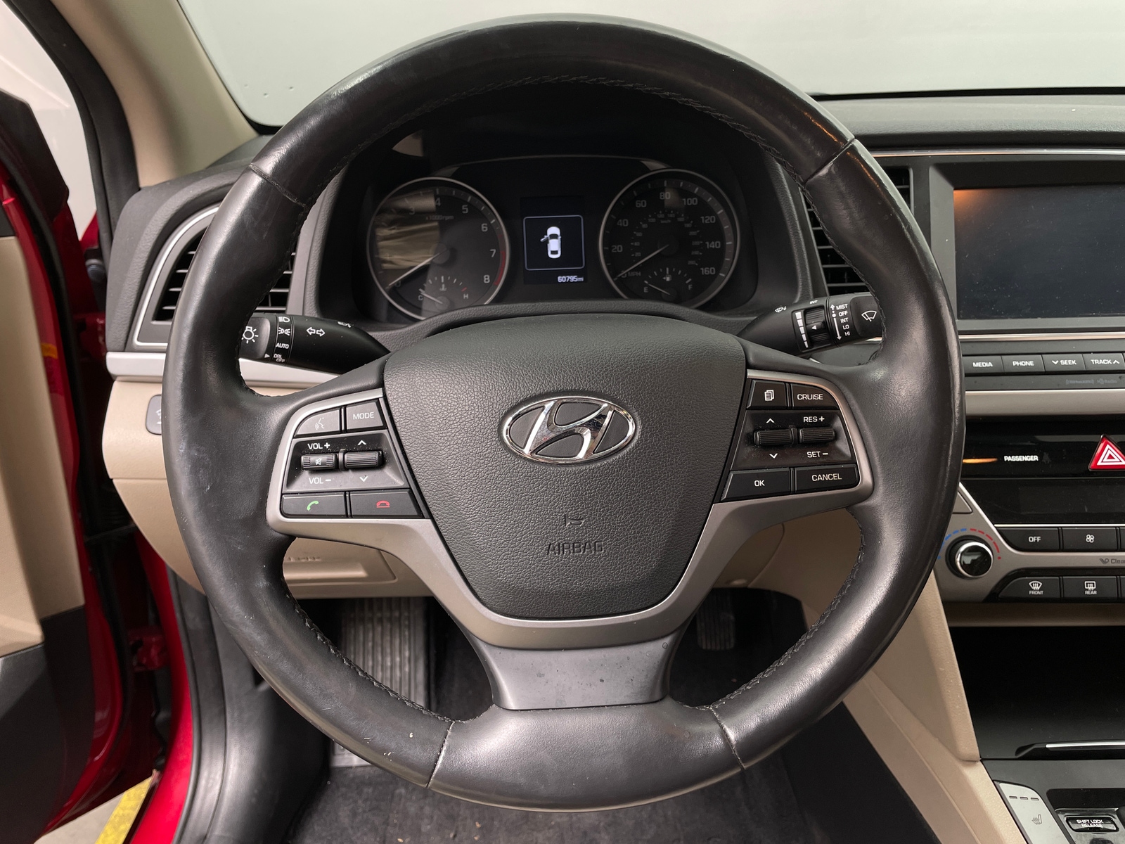 Thumbnail: 2018 Hyundai Elantra - 5