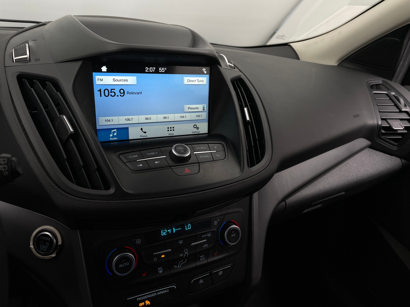 Thumbnail: 2019 Ford Escape - 4