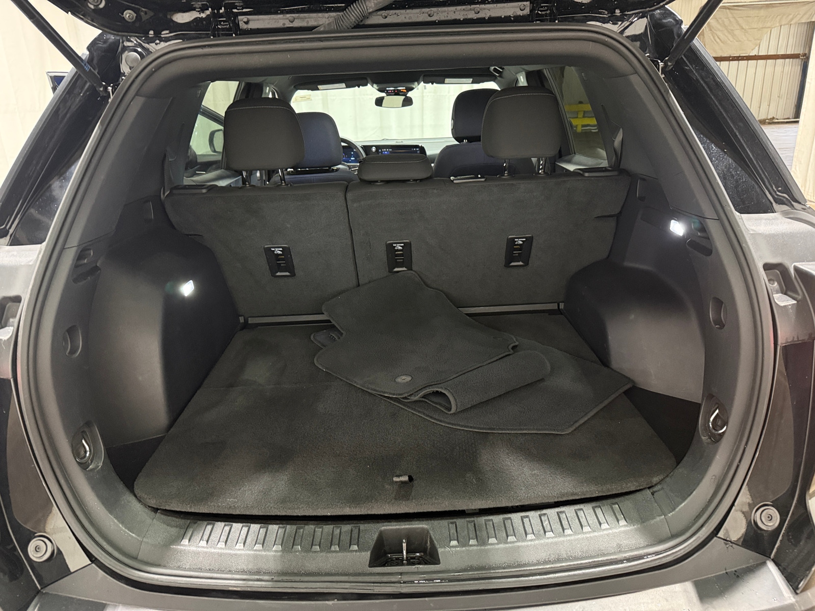 Thumbnail: 2025 Chevrolet Equinox - 7