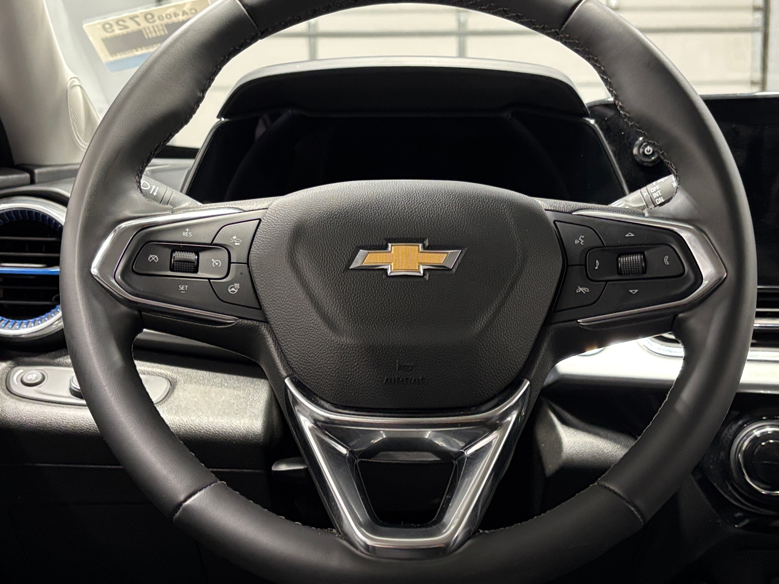 Thumbnail: 2025 Chevrolet Trax - 5