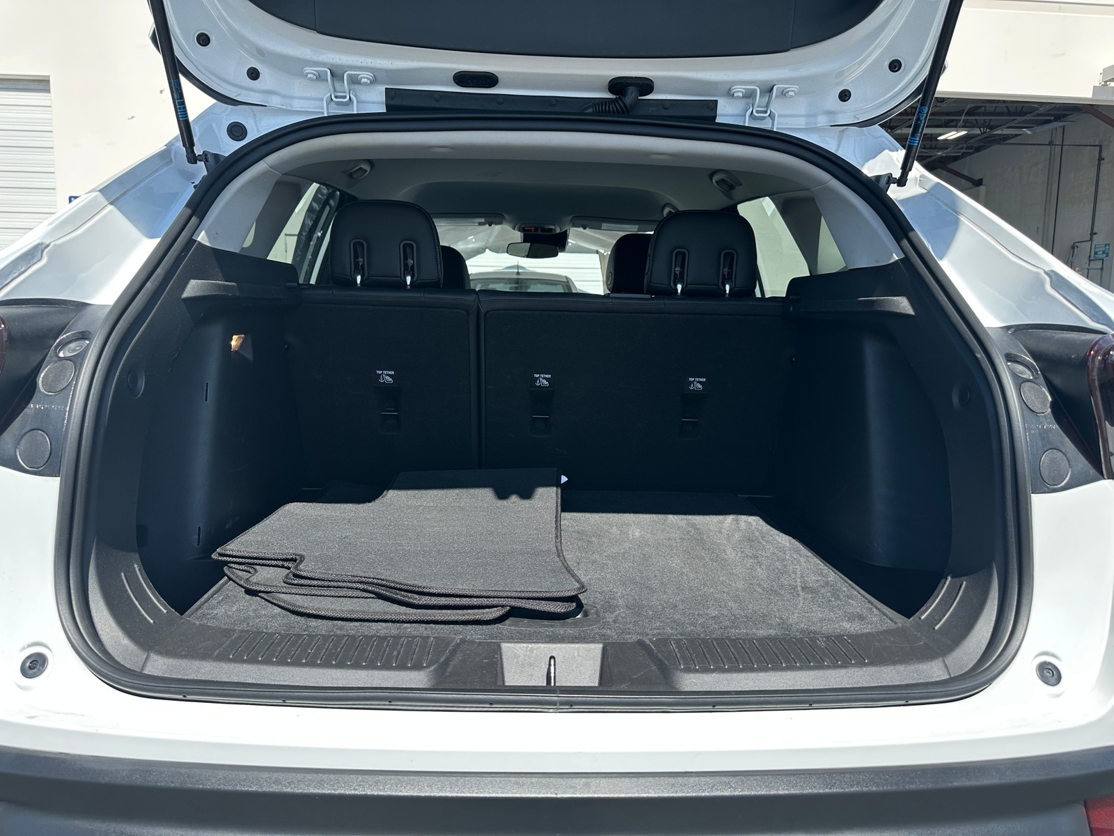 Thumbnail: 2025 Chevrolet Trax - 7