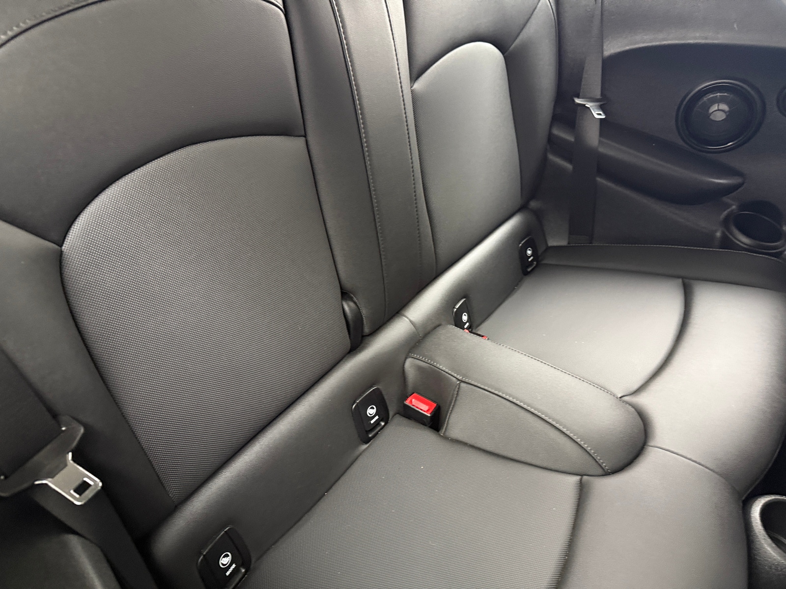 Thumbnail: 2023 MINI Cooper Hardtop - 5