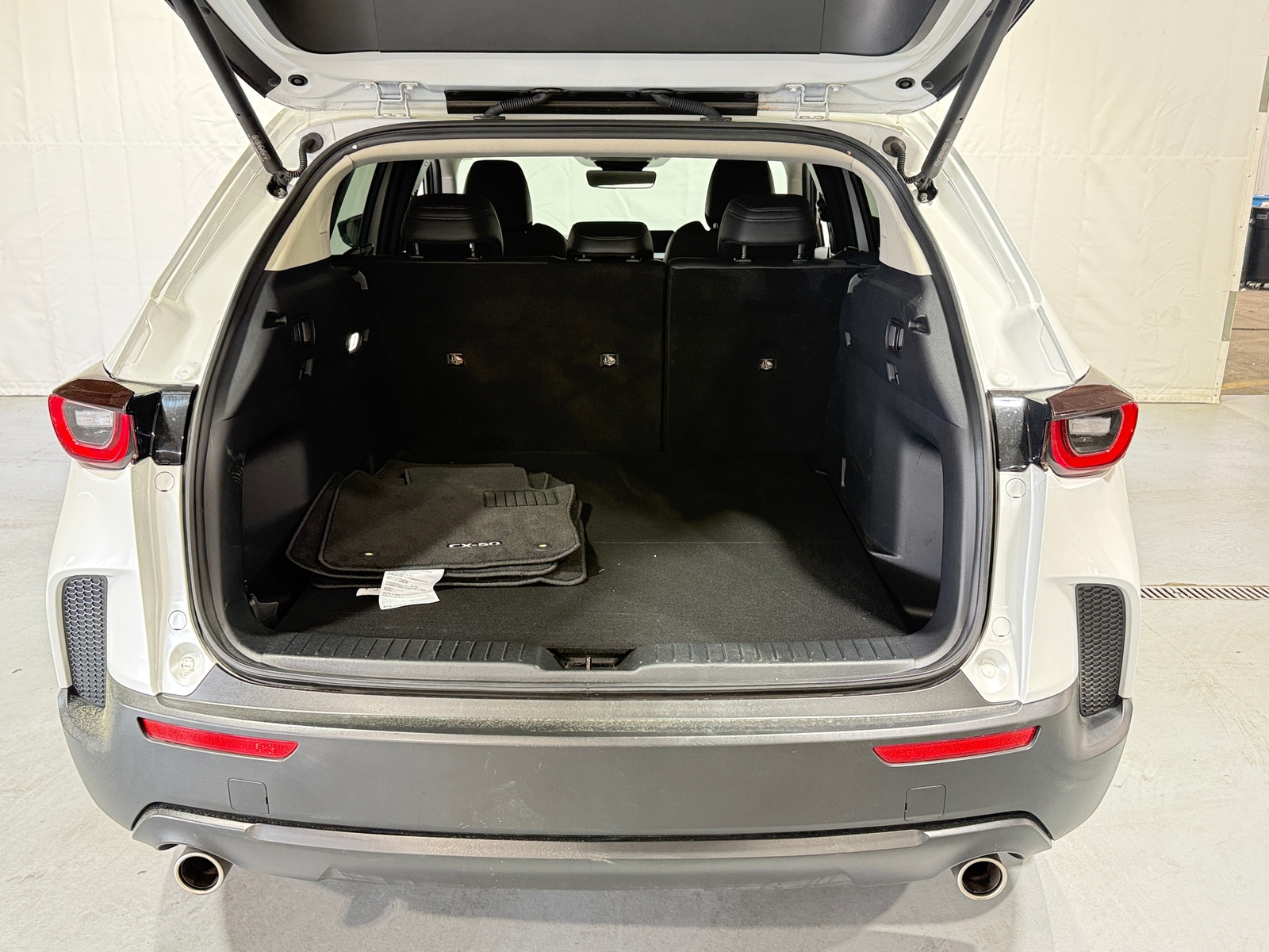 Thumbnail: 2023 Mazda CX-50 - 6