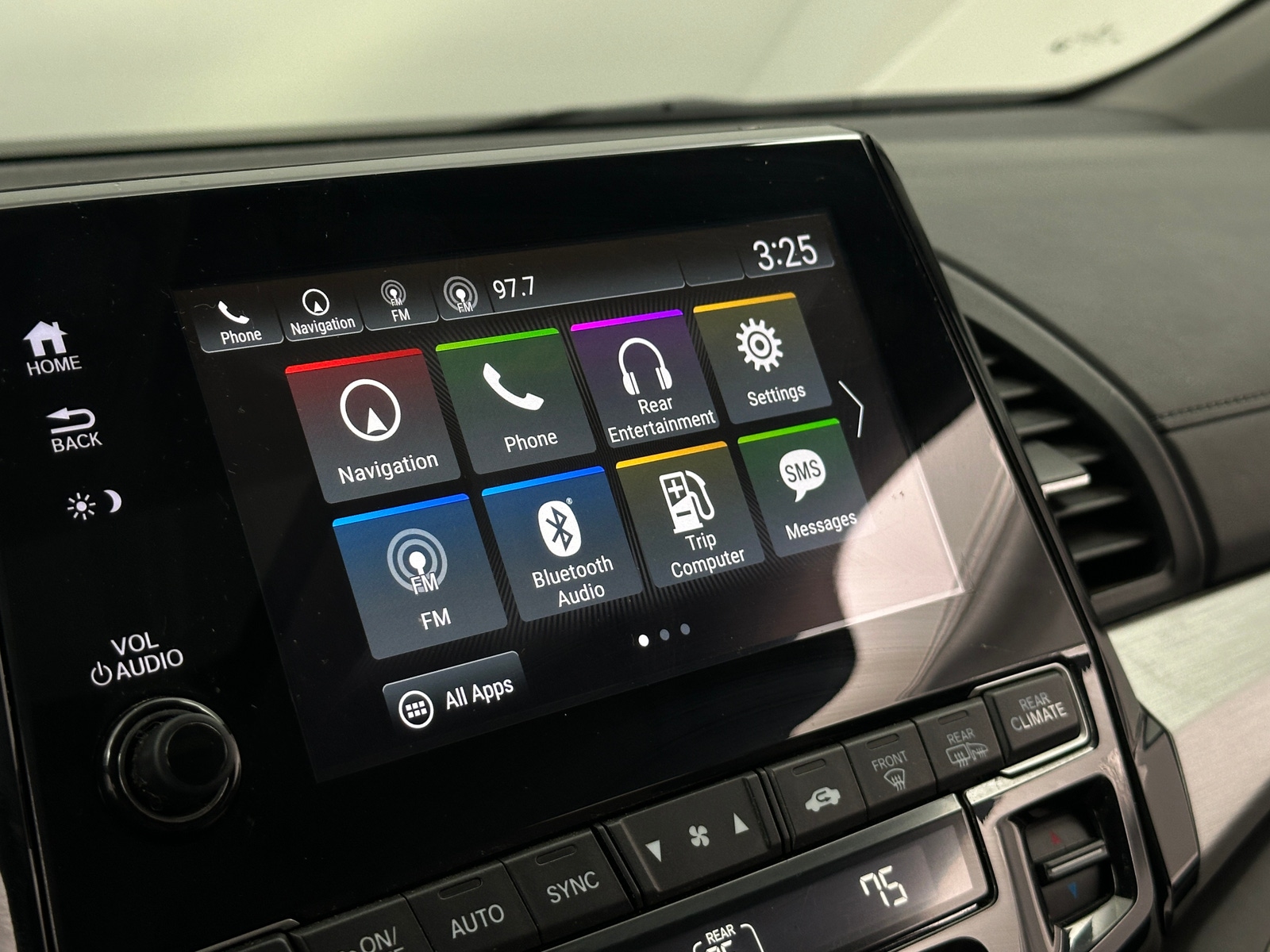 Thumbnail: 2020 Honda Odyssey - 3