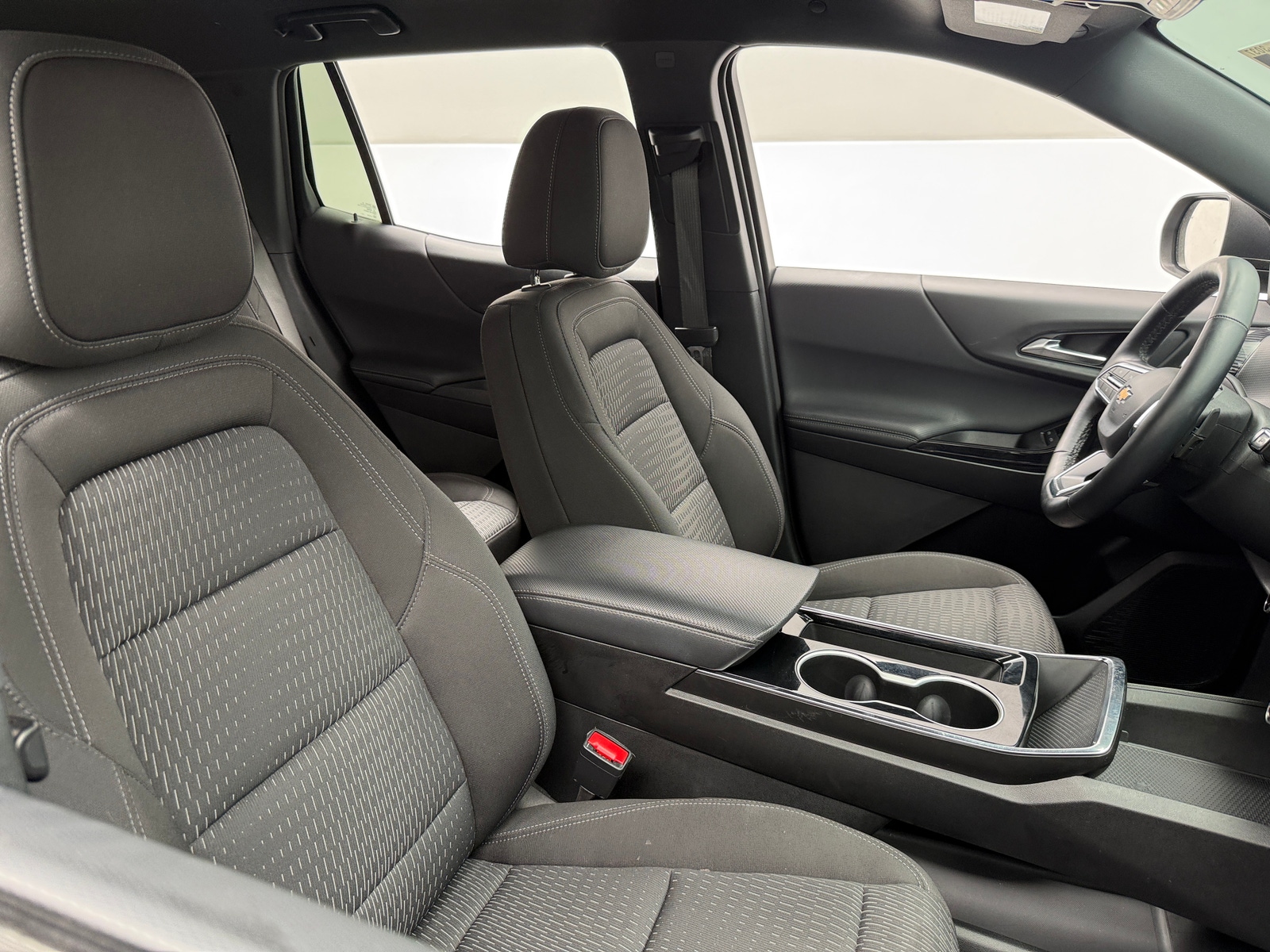 Thumbnail: 2025 Chevrolet Equinox - 2