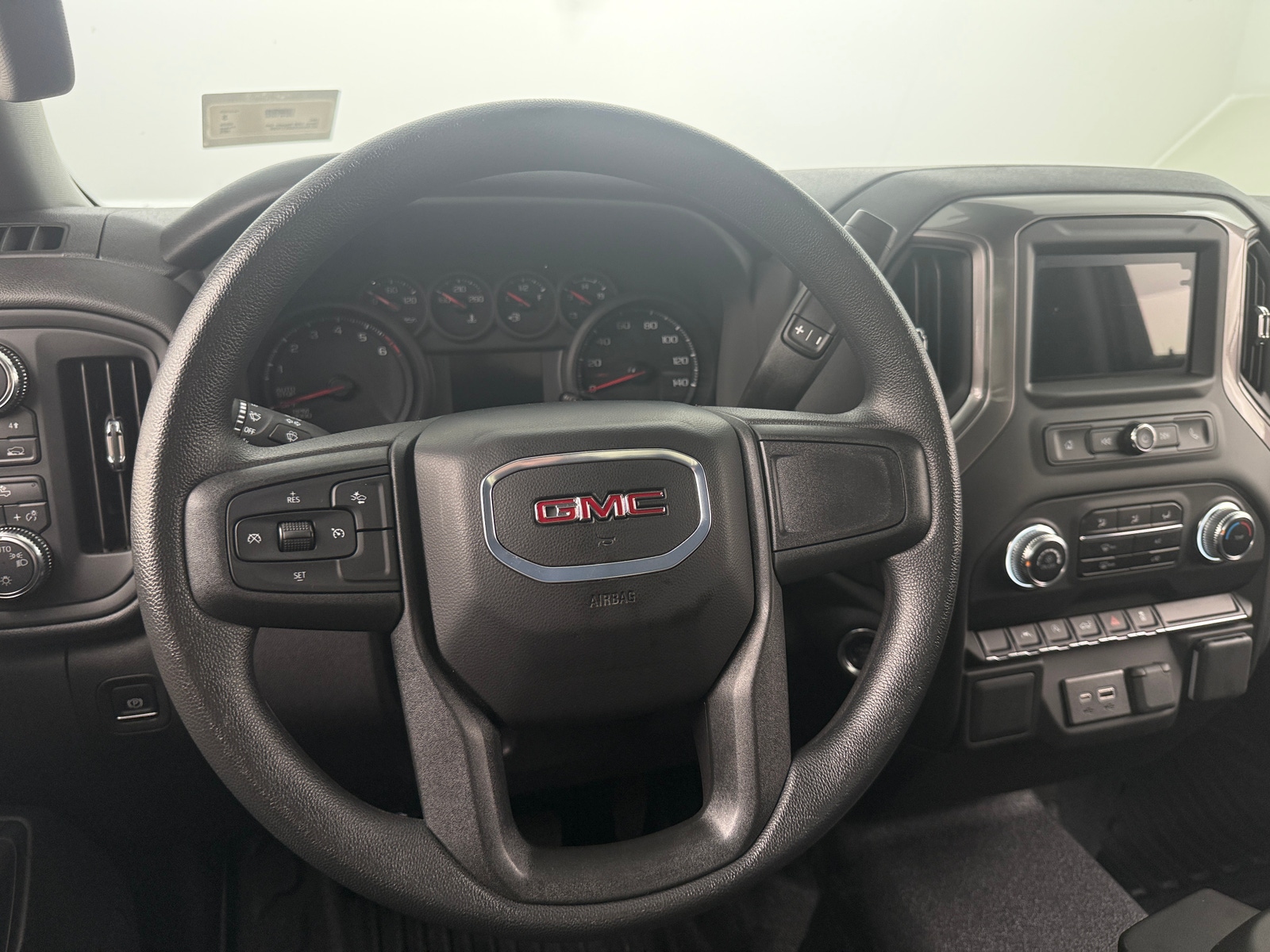 Thumbnail: 2025 GMC Sierra 1500 - 4