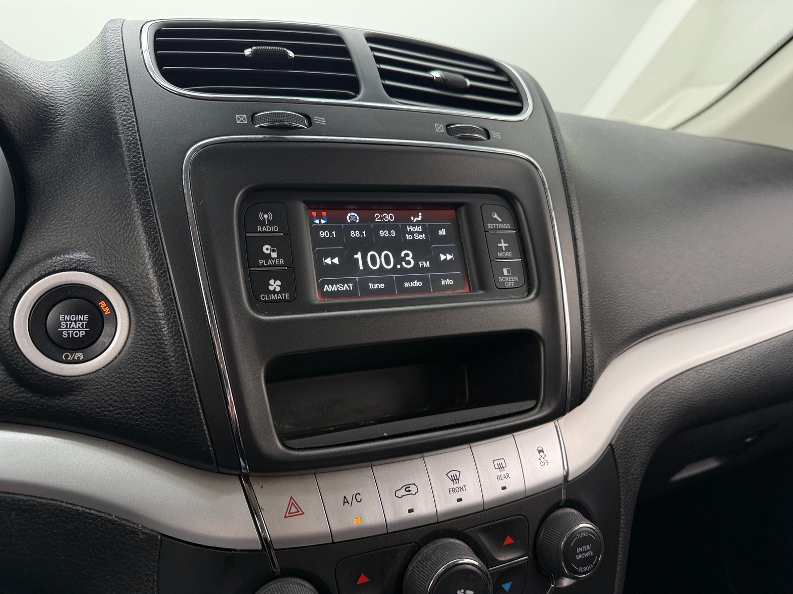 Thumbnail: 2019 Dodge Journey - 4