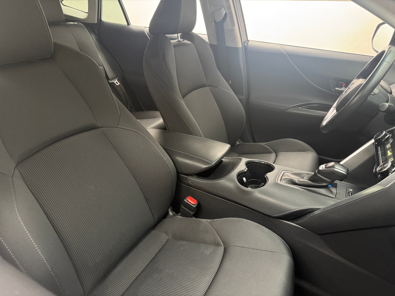 Thumbnail: 2022 Toyota Venza - 2