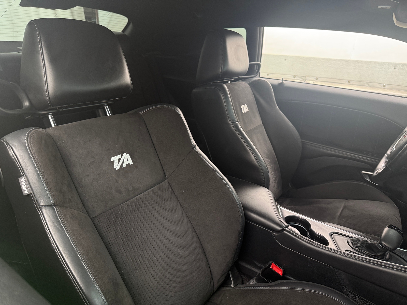 Thumbnail: 2017 Dodge Challenger - 2