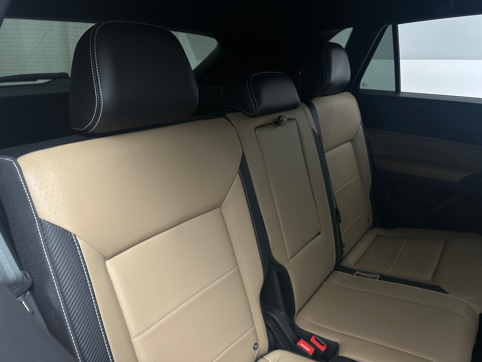 Thumbnail: 2022 Volkswagen Atlas - 5