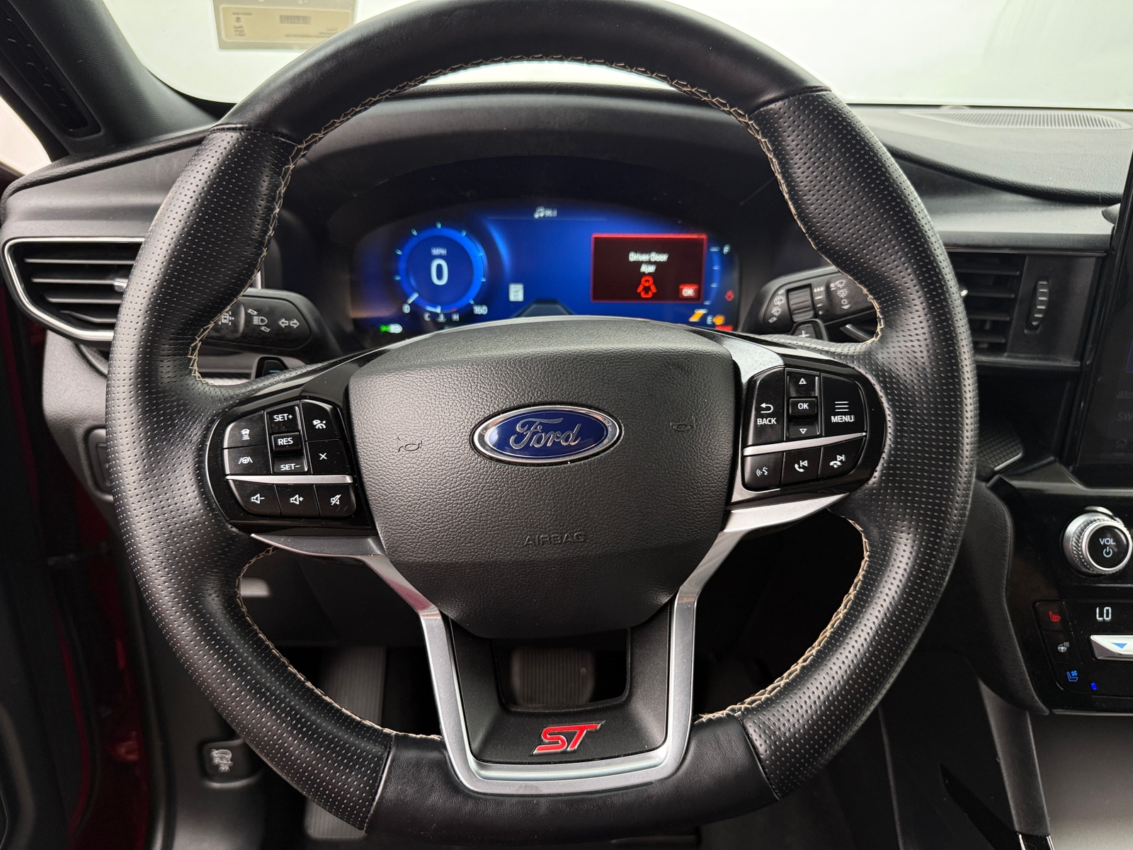 Thumbnail: 2021 Ford Explorer - 4