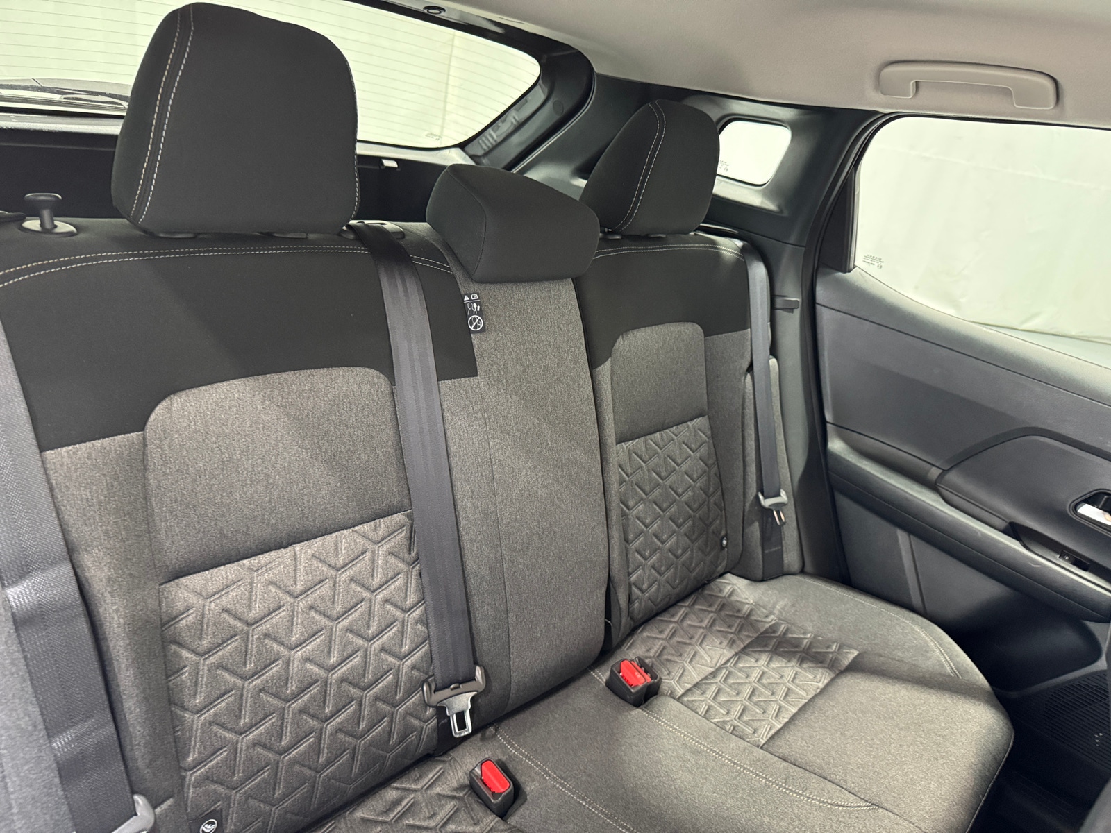 Thumbnail: 2025 Nissan Kicks - 6